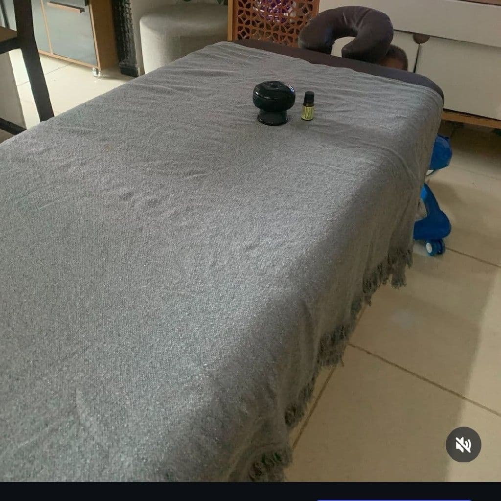 Clara Lopes Estetica, Massagem