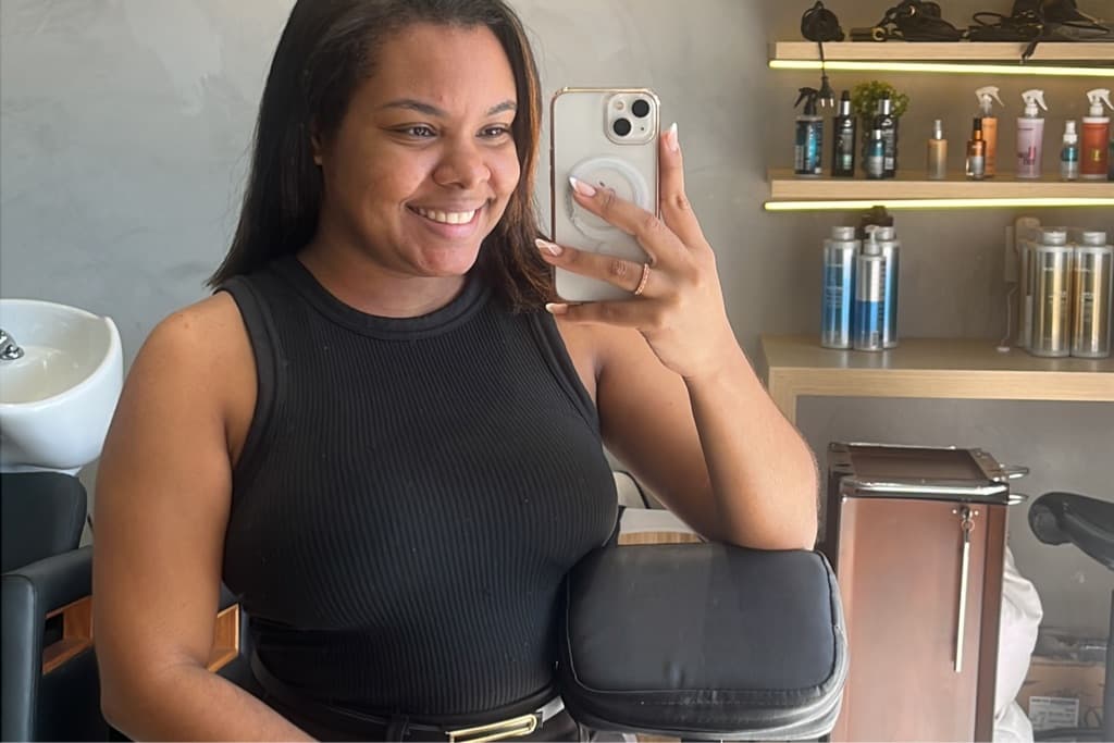 Fabia Almeida, Massagem