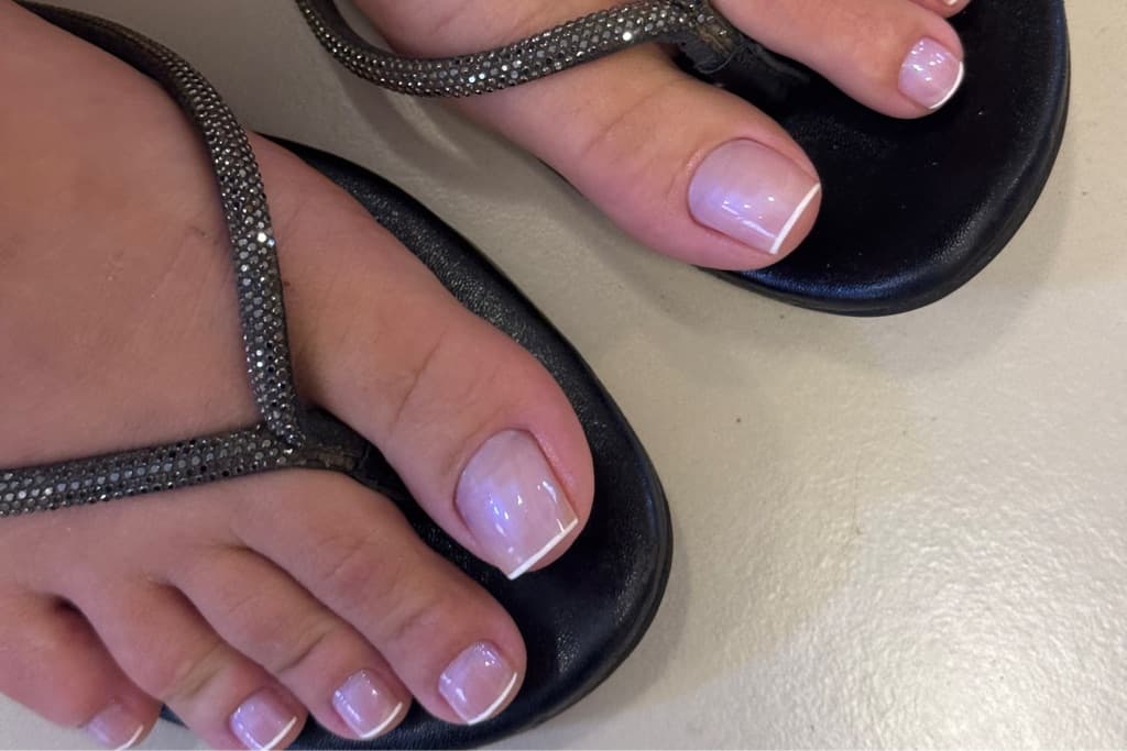 Lais Farias, Unhas