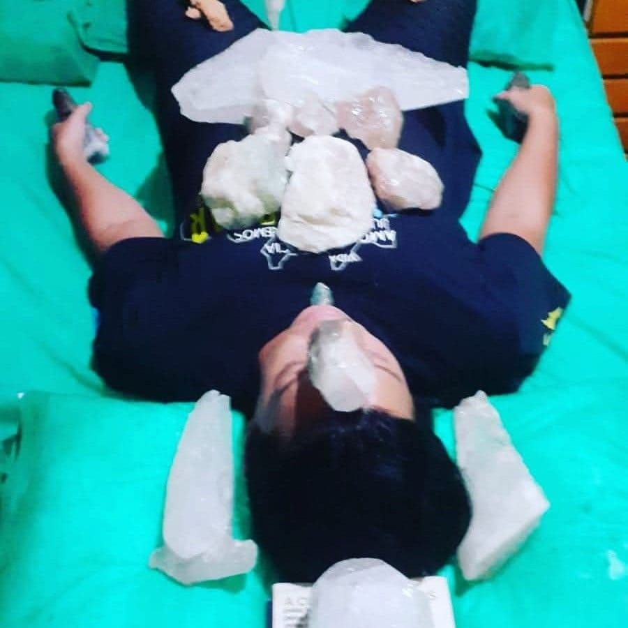 Lu Cornejo, Massagem, foto 2 de 3