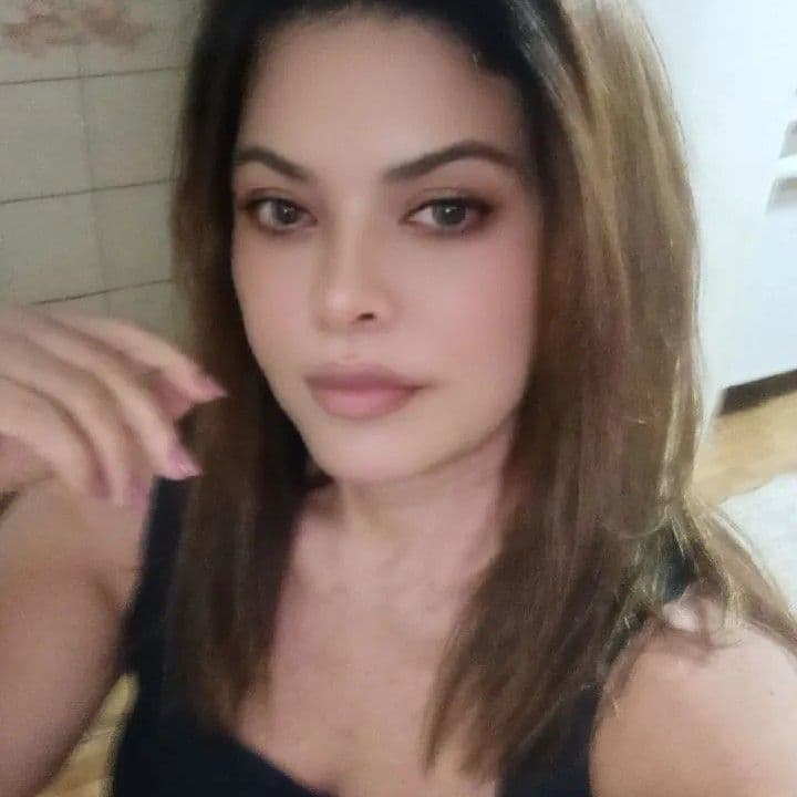 Alessandra Martins, Massagem, foto 2 de 2