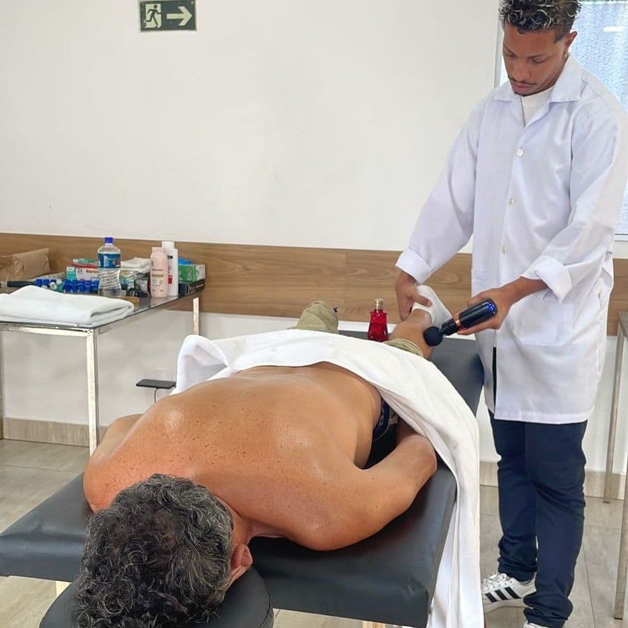 Ben-Hur Coelho, Massagem, foto 2 de 3