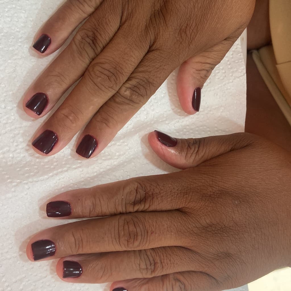 Patricia Santos, Unhas, foto 1 de 2