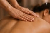 Janifer Bruhn, Massagem