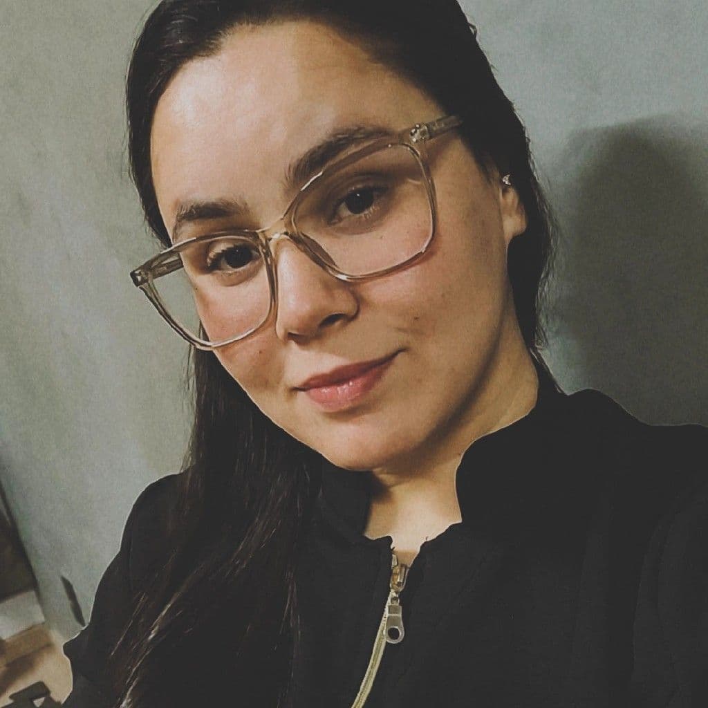 Ariana Gonzaga, Massagem, foto 1 de 1