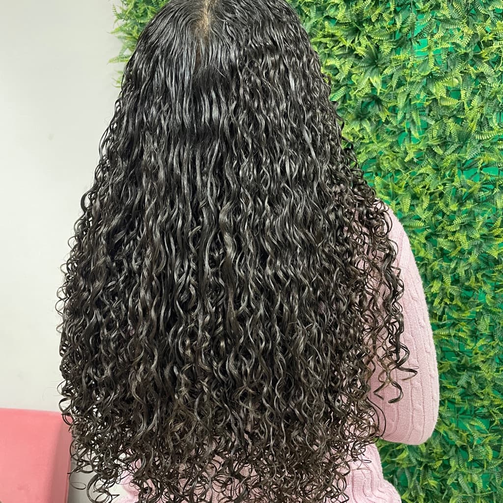 Crislaine Machado, Cabelo, foto 2 de 3