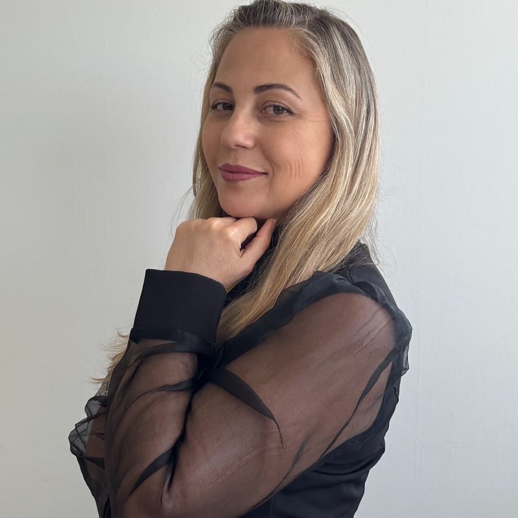 Kely Frota, Massagem, foto 2 de 2