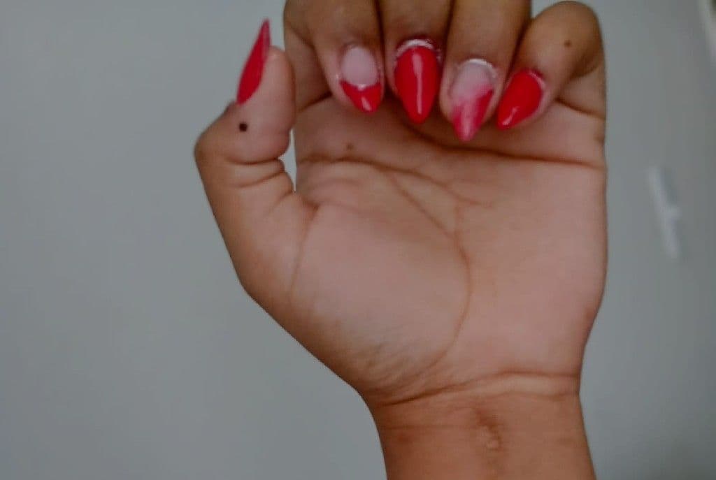 Ana Vitória, Unhas, foto 1 de 2