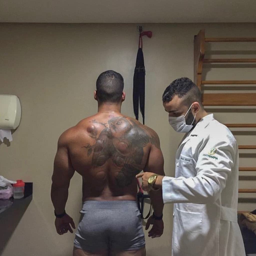 Raphael Lemos, Massagem, foto 2 de 2