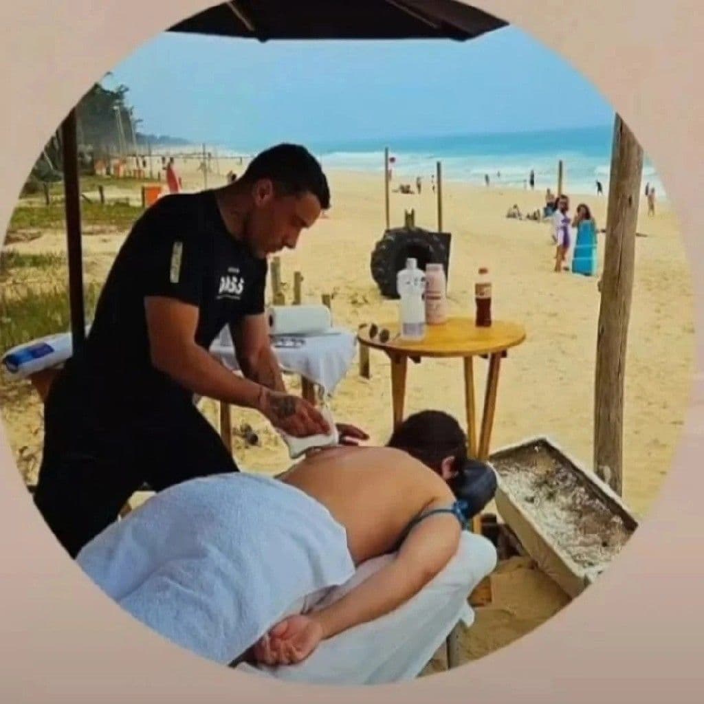 Rodrigo Maciel, Massagem, foto 2 de 3