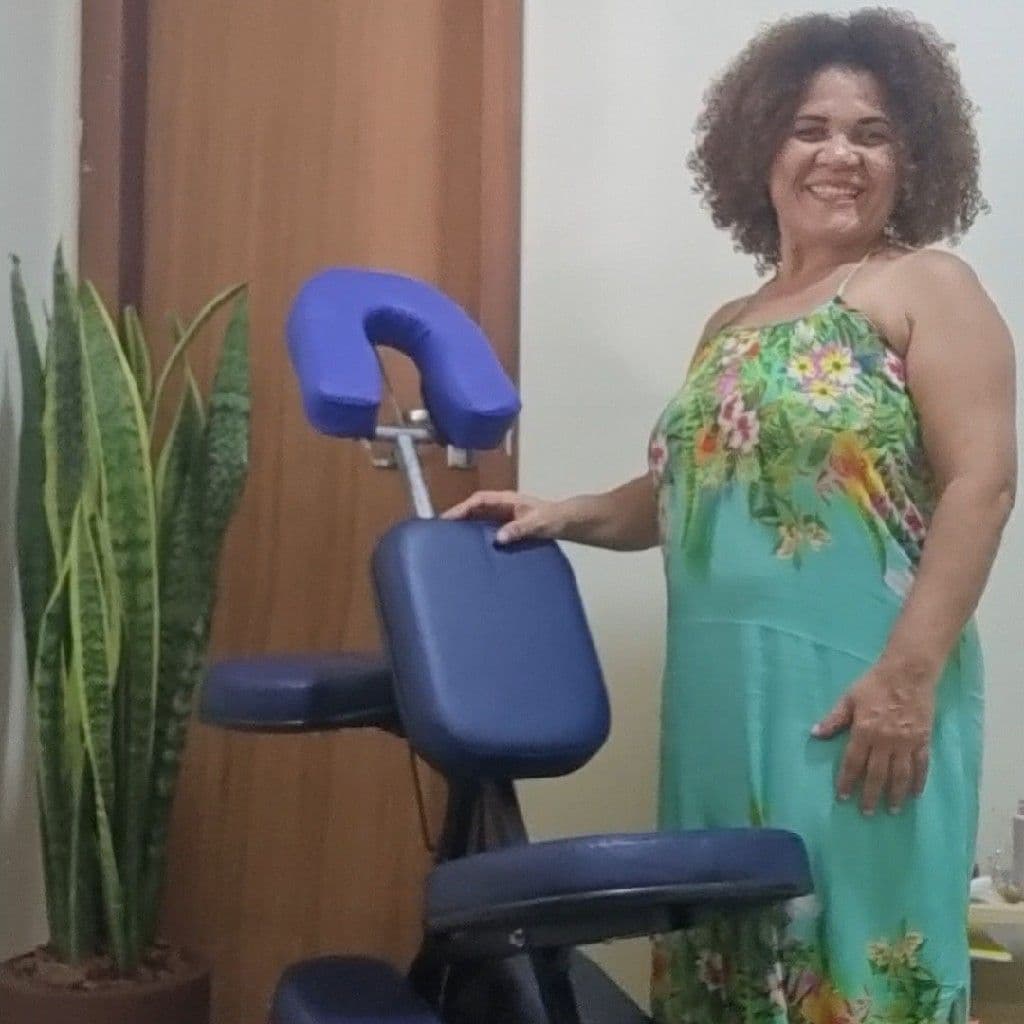 Ediane Sousa, Massagem, foto 2 de 3