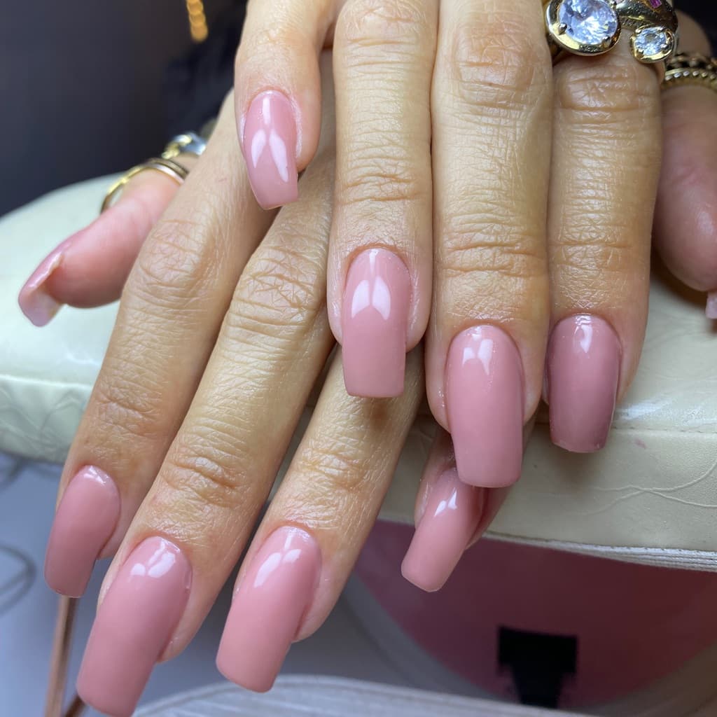 Jordanna Saraiva, Unhas, foto 2 de 3