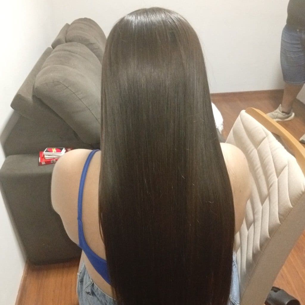 Samantha Lucak, Cabelo