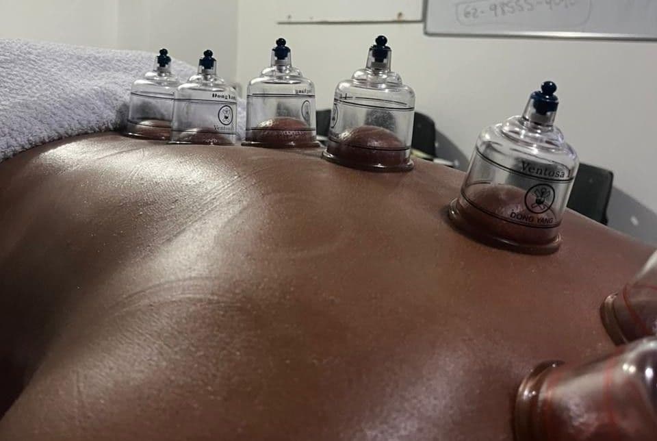 Eduardo Jr, Massagem, foto 1 de 3