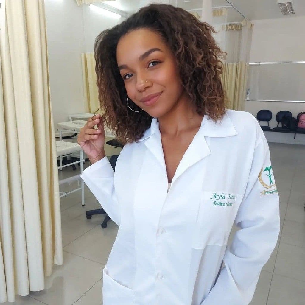 Ayla, Massagem, foto 1 de 1