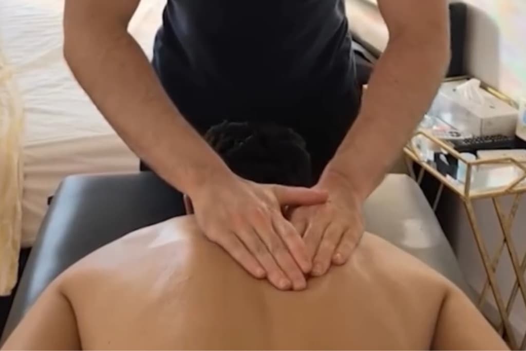 Felix Kopp, Massagem, foto 1 de 3