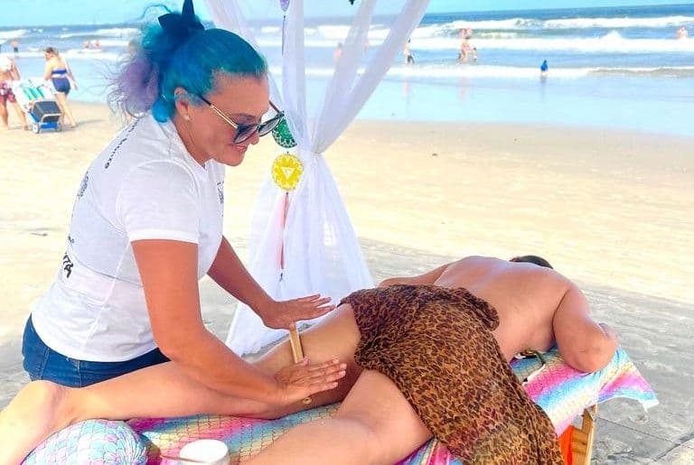 Sheila Mattozo, Massagem, foto 1 de 2