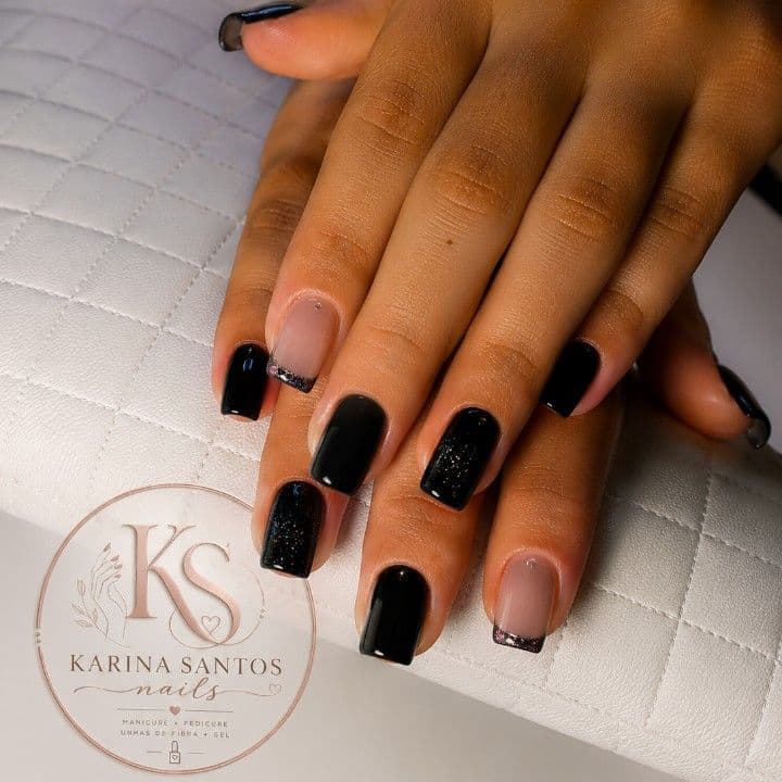 Karina, Unhas, foto 1 de 2
