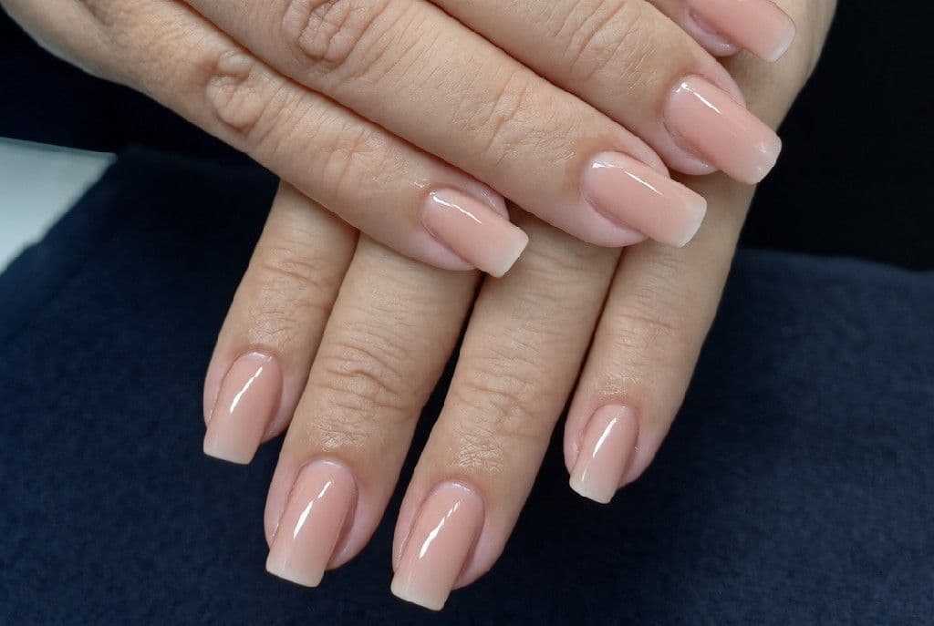 Thaisa Souto Nails, Sobrancelhas, foto 1 de 3