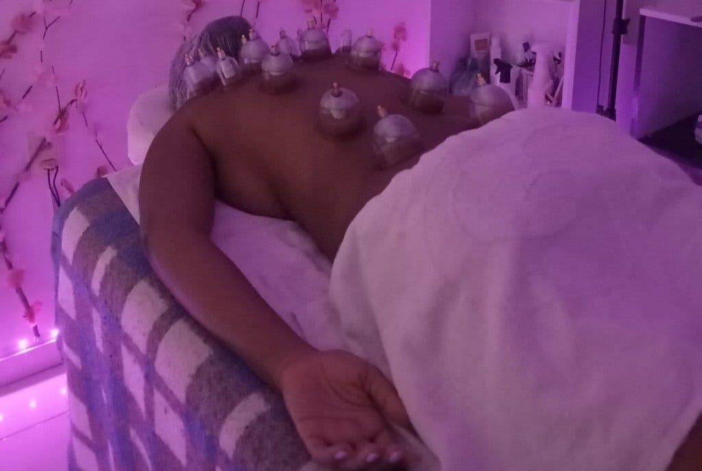 Maiara Borges, Massagem