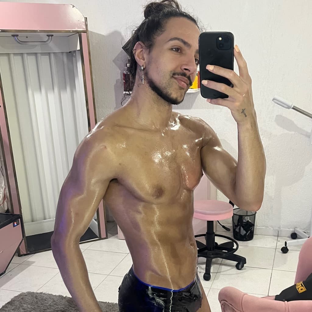 Gabriel, Treinamento, foto 1 de 2