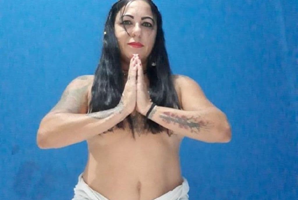 Nivia SNIJDER, Massagem