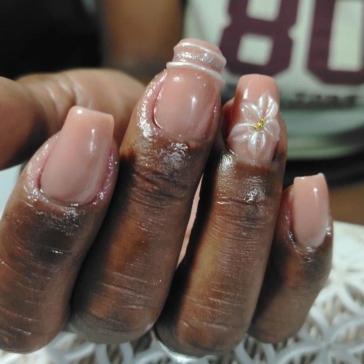 Alexandra Freitas, Unhas, foto 2 de 2