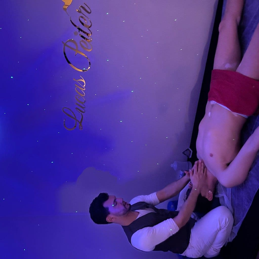Lucas Masso, Massagem, foto 2 de 2