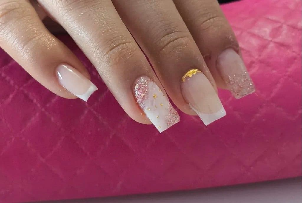 Julia Grazielle, Unhas, foto 1 de 3