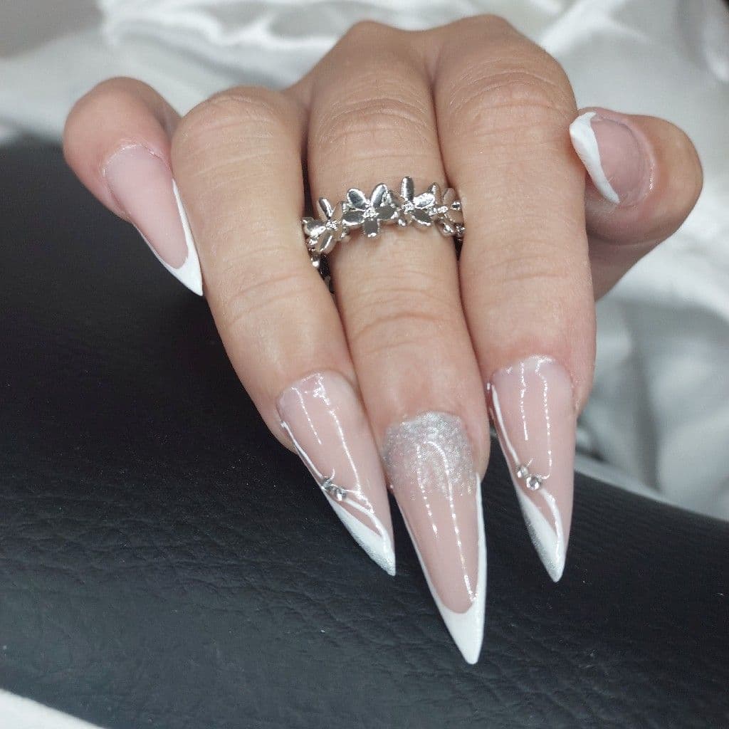 Isa Nail Designer, Unhas