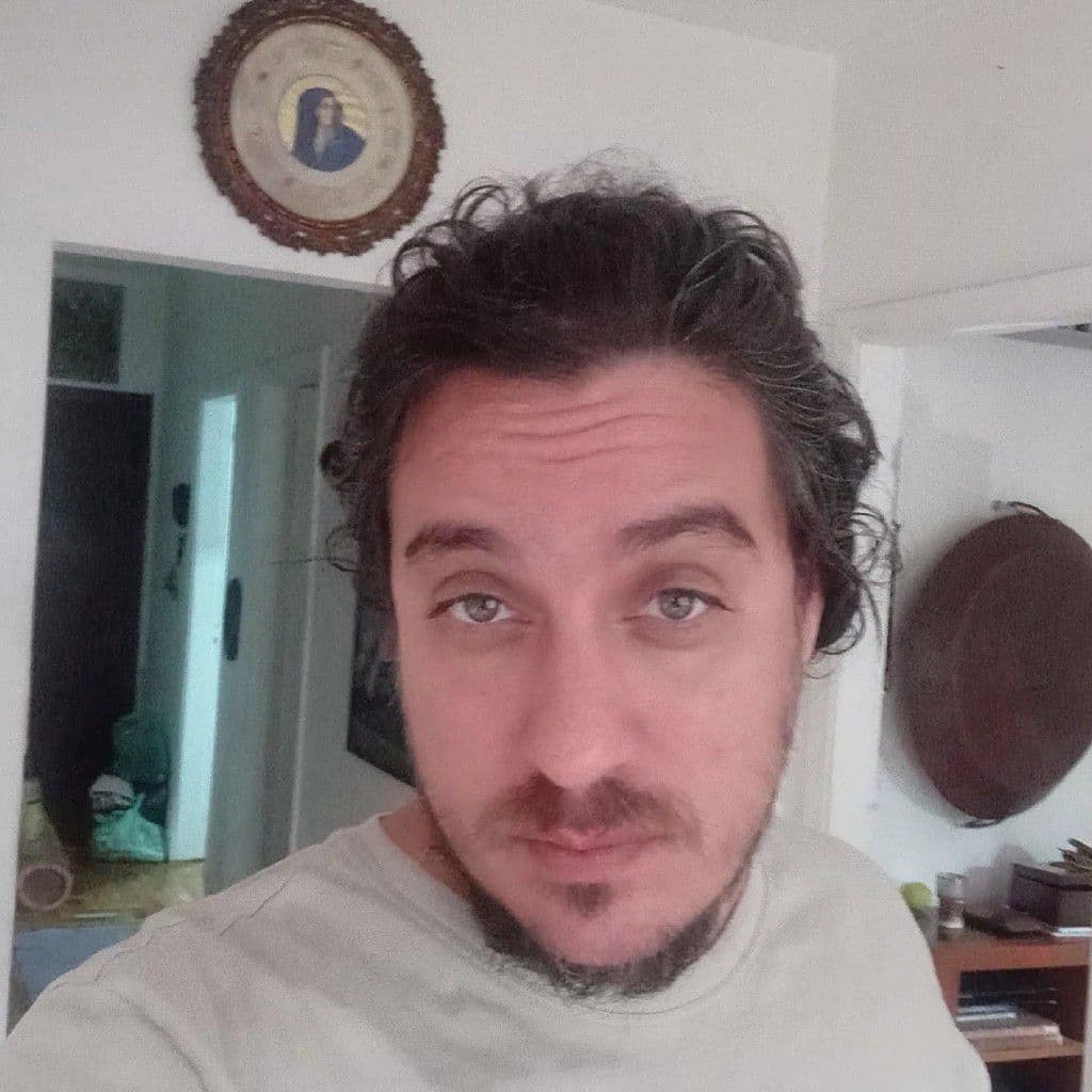 Theo, Massagem, foto 2 de 2