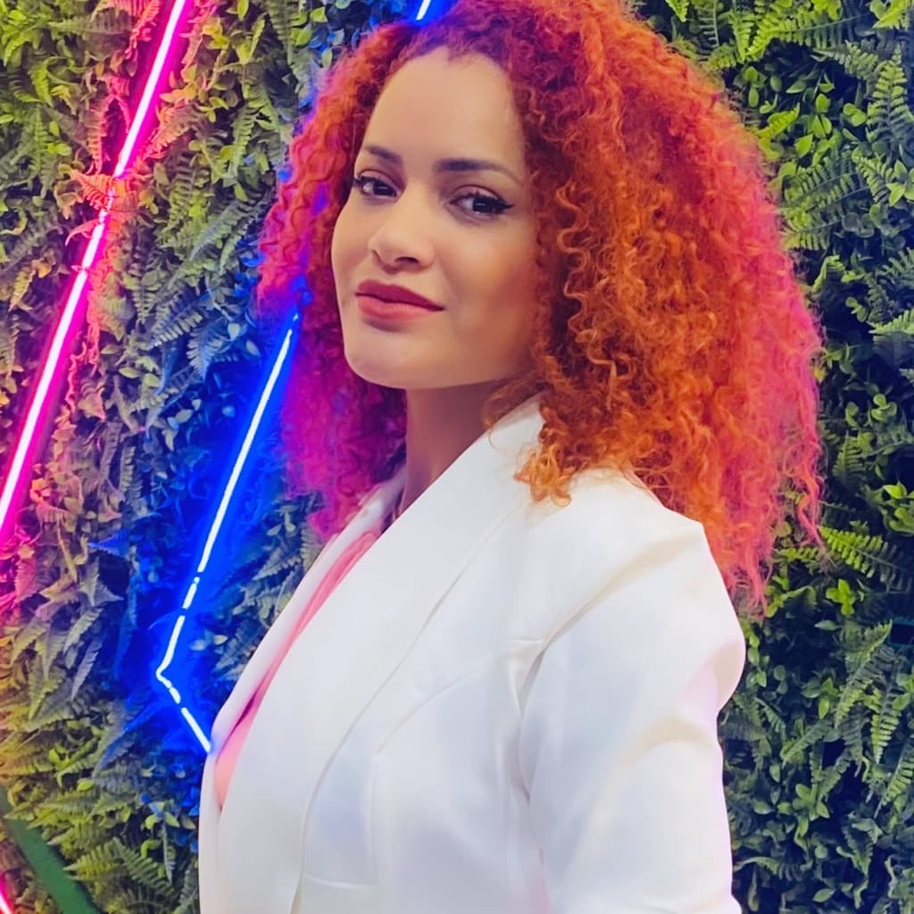 Rosana Ribeiro, Massagem, foto 2 de 2