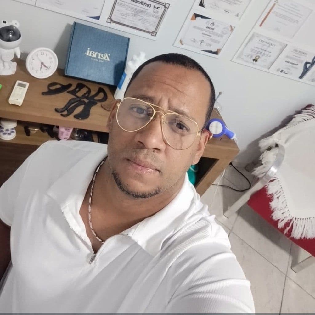 Diogo De Paula Quiropraxia - Massagens, Massagem, foto 1 de 1