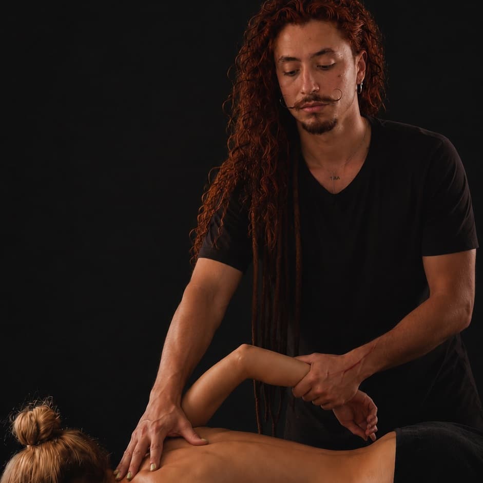 Matheus NAS, Massagem, foto 2 de 2