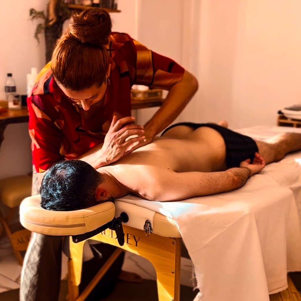 Matheus NAS, Massagem, foto 1 de 2