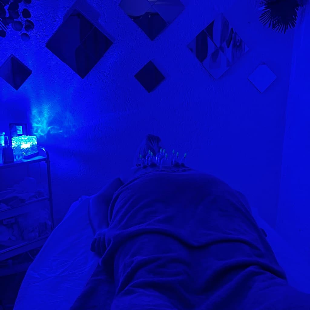 Silvia Sanavio, Massagem, foto 2 de 3