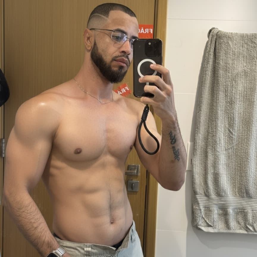 Wilton Oliver, Massagem, foto 1 de 1