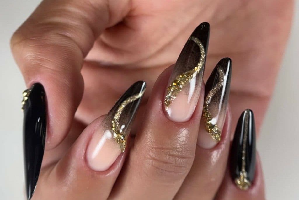Eliane, Unhas, foto 1 de 3