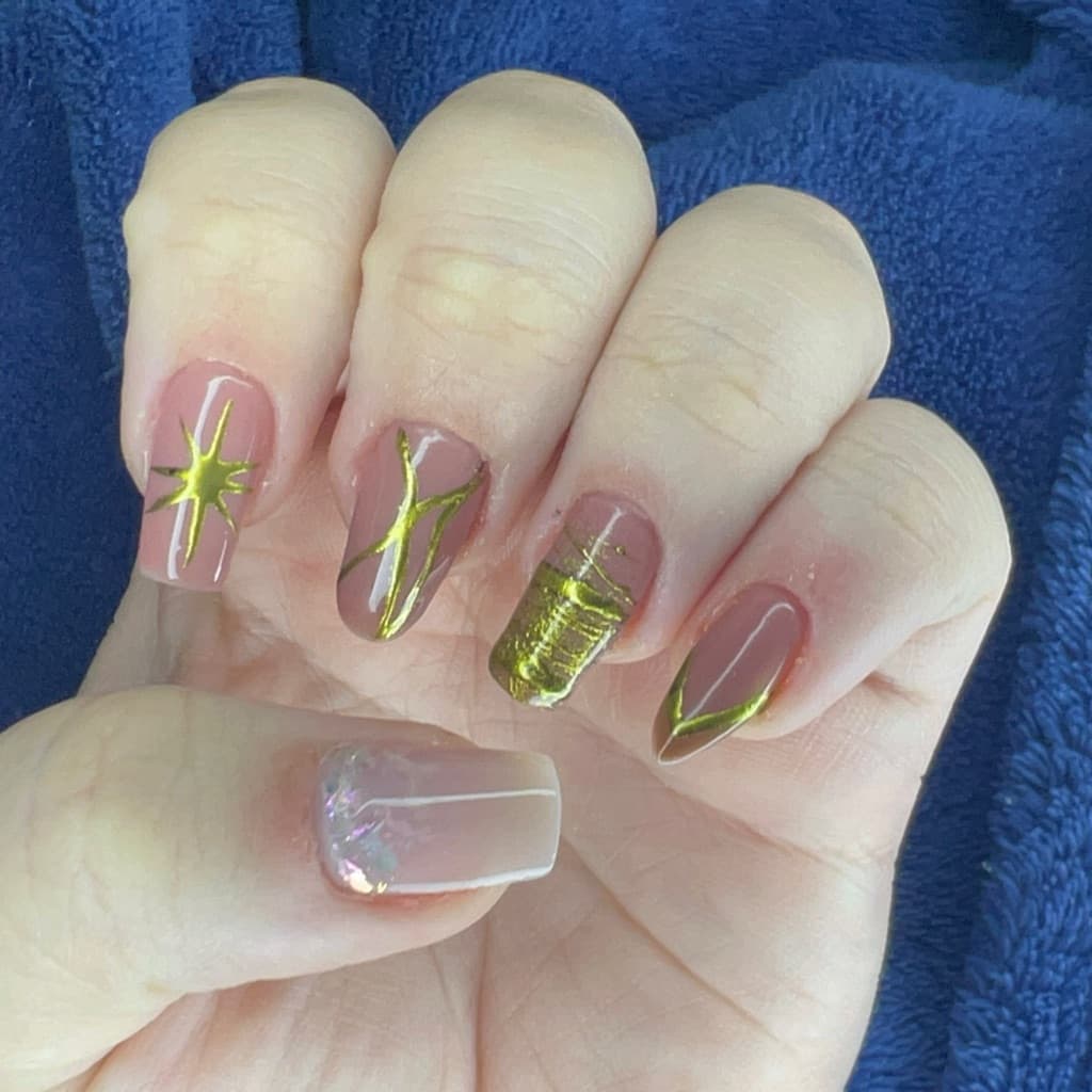 Nathalya, Unhas, foto 1 de 2