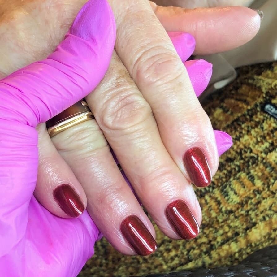 Bruna Vicente, Unhas
