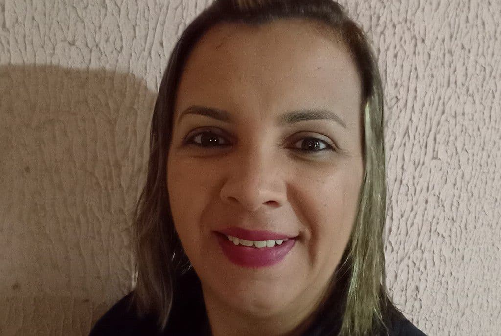 Katia, Sobrancelhas, foto 1 de 1