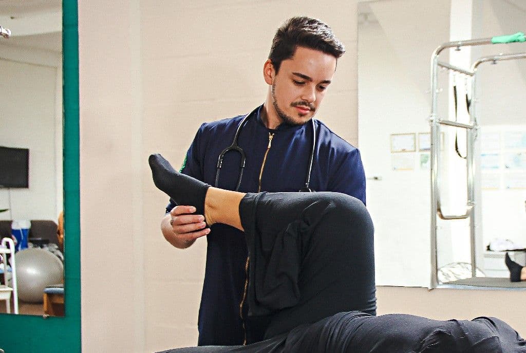 Carlos Almeida, Massagem