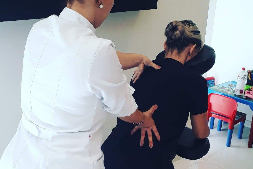 Eliane Vidovix, Massagem