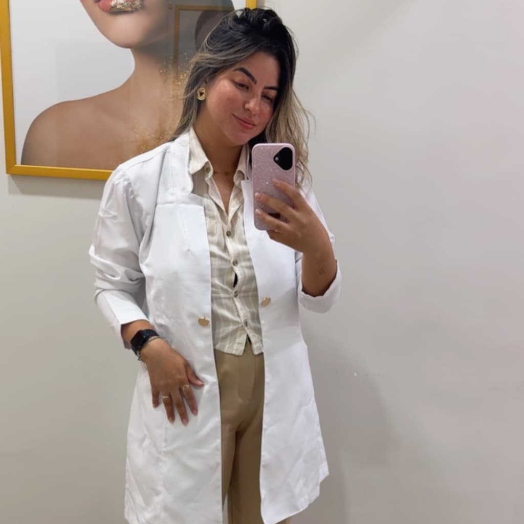 Mayara Franca, Massagem, foto 2 de 2