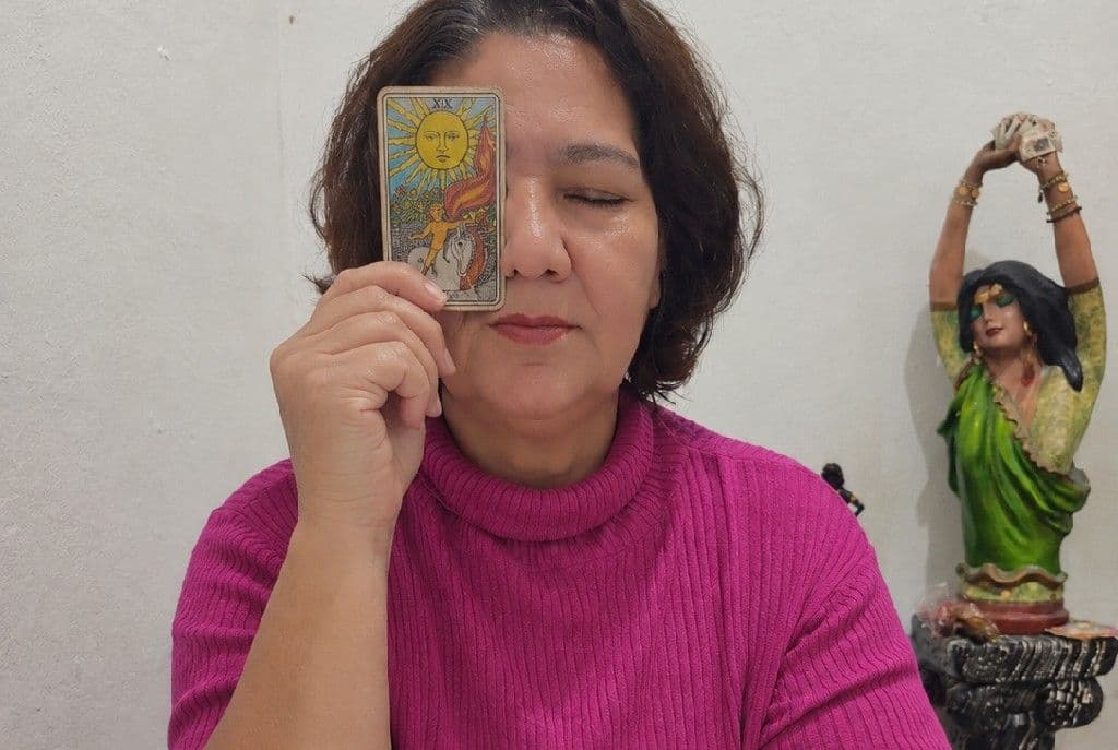 Cartomante Lena, Meditação, foto 1 de 2