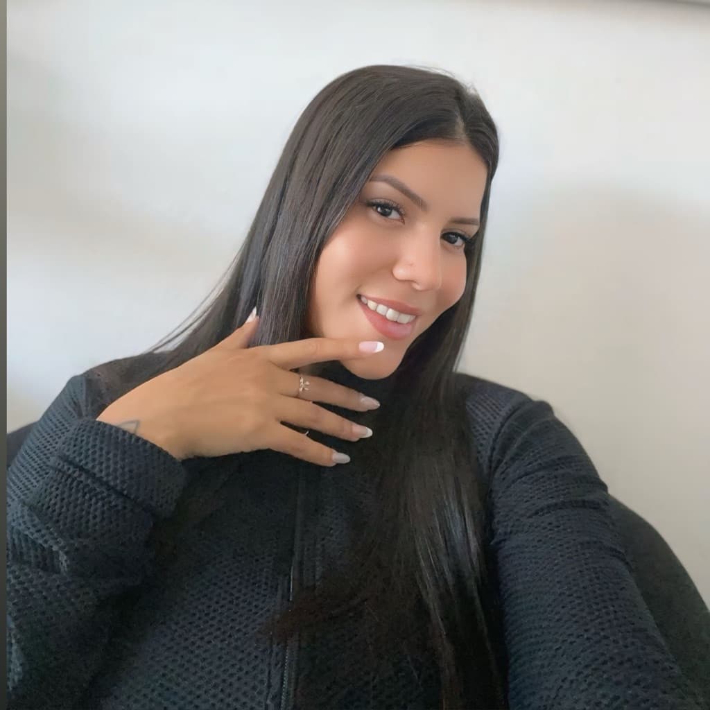 Andrezza Reis, Pele, foto 2 de 2