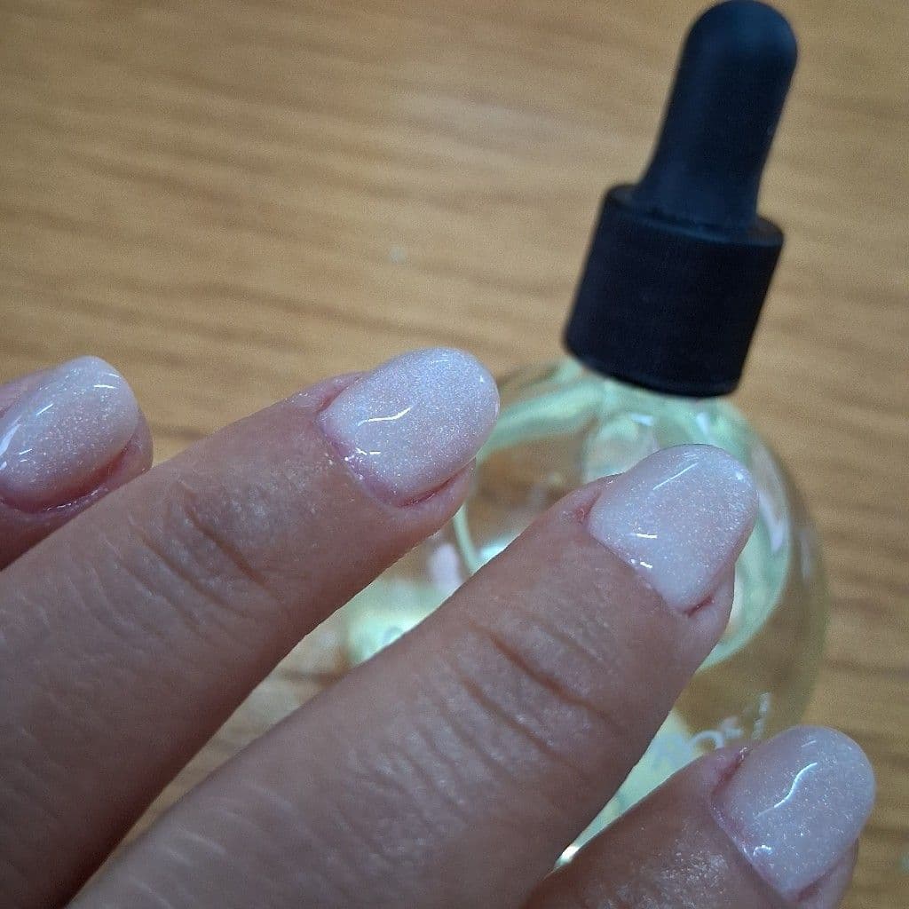 Karina Rodriguez, Unhas, foto 2 de 3