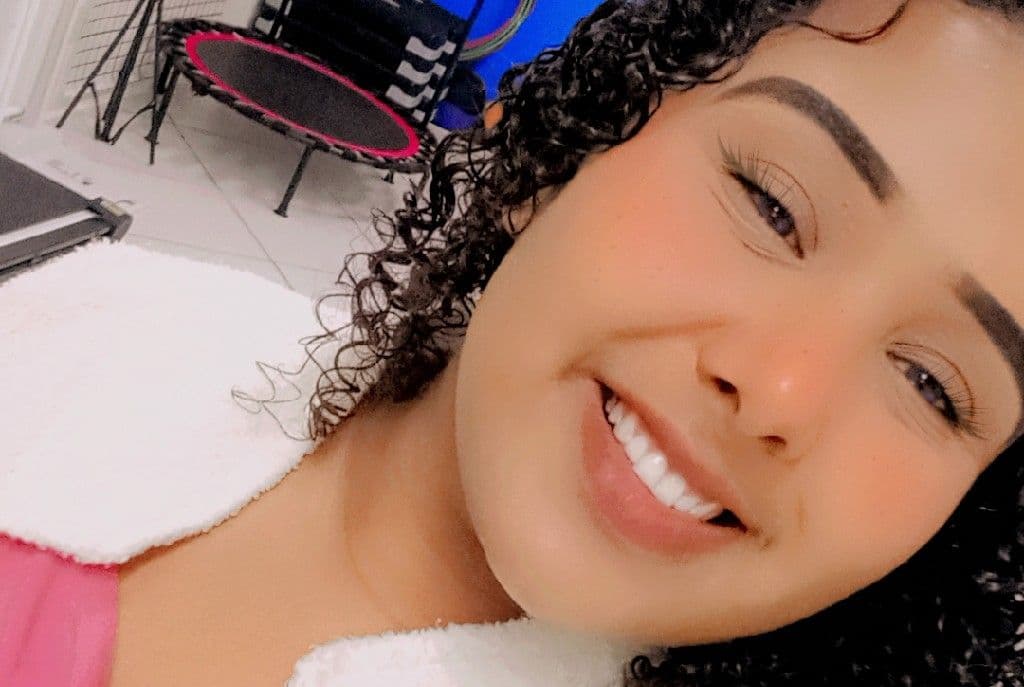 Rayza Santos, Massagem, foto 1 de 3