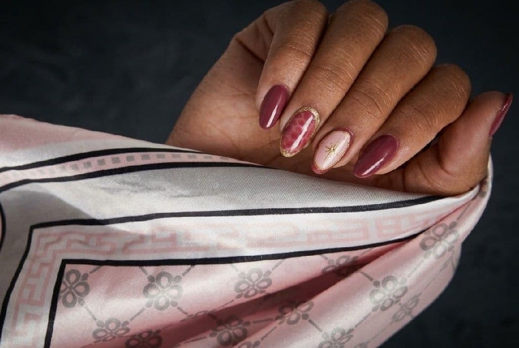Letícia Gomes, Unhas, foto 1 de 3