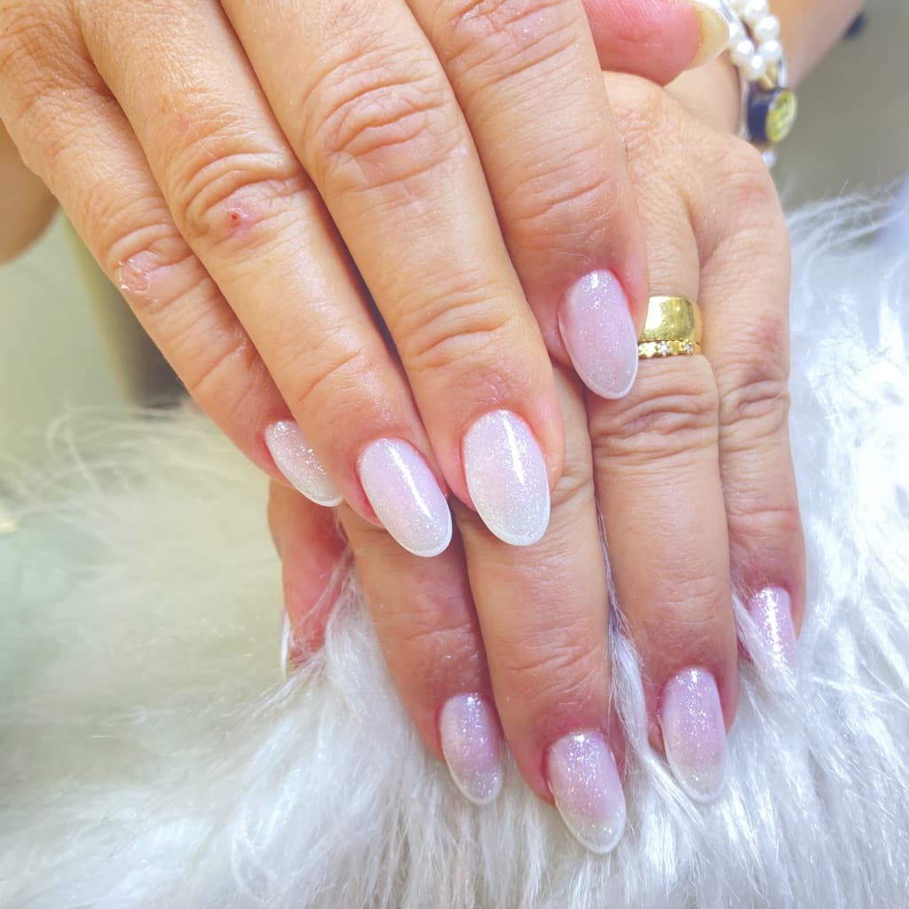 Sonielesony, Unhas, foto 1 de 2